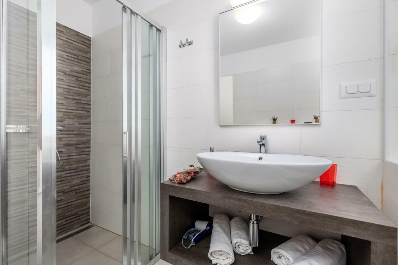 Olea Residence Пореч Екстериор снимка
