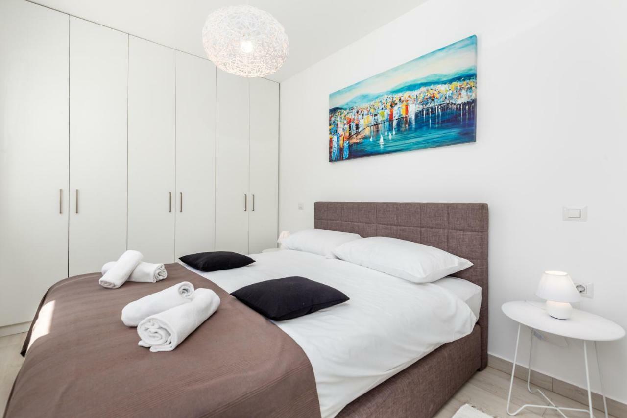 Olea Residence Пореч Екстериор снимка